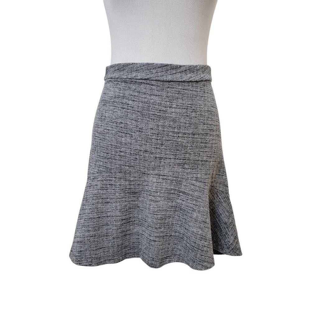Banana Republic Size 0 Gray/Black Marled Flared Ruffled Bottom Career Skirt